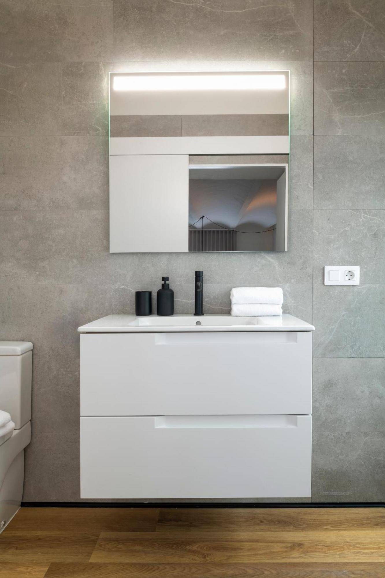 Tranquilo Acogedor Y Centrico 2Beds & 2Bath Lägenhet Sevilla Exteriör bild